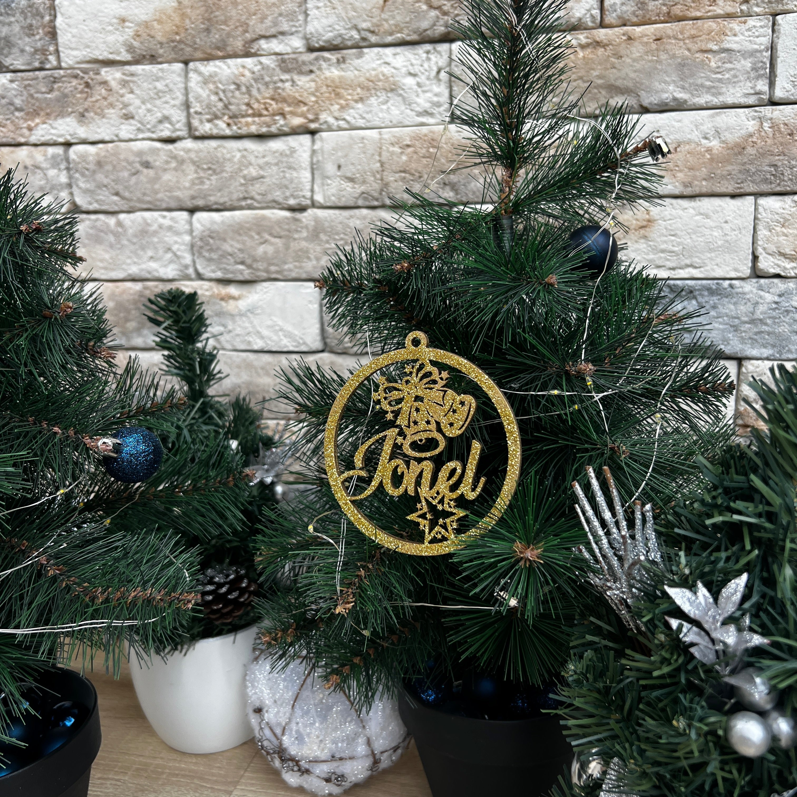 Glob personalizat cu clopoței și stea