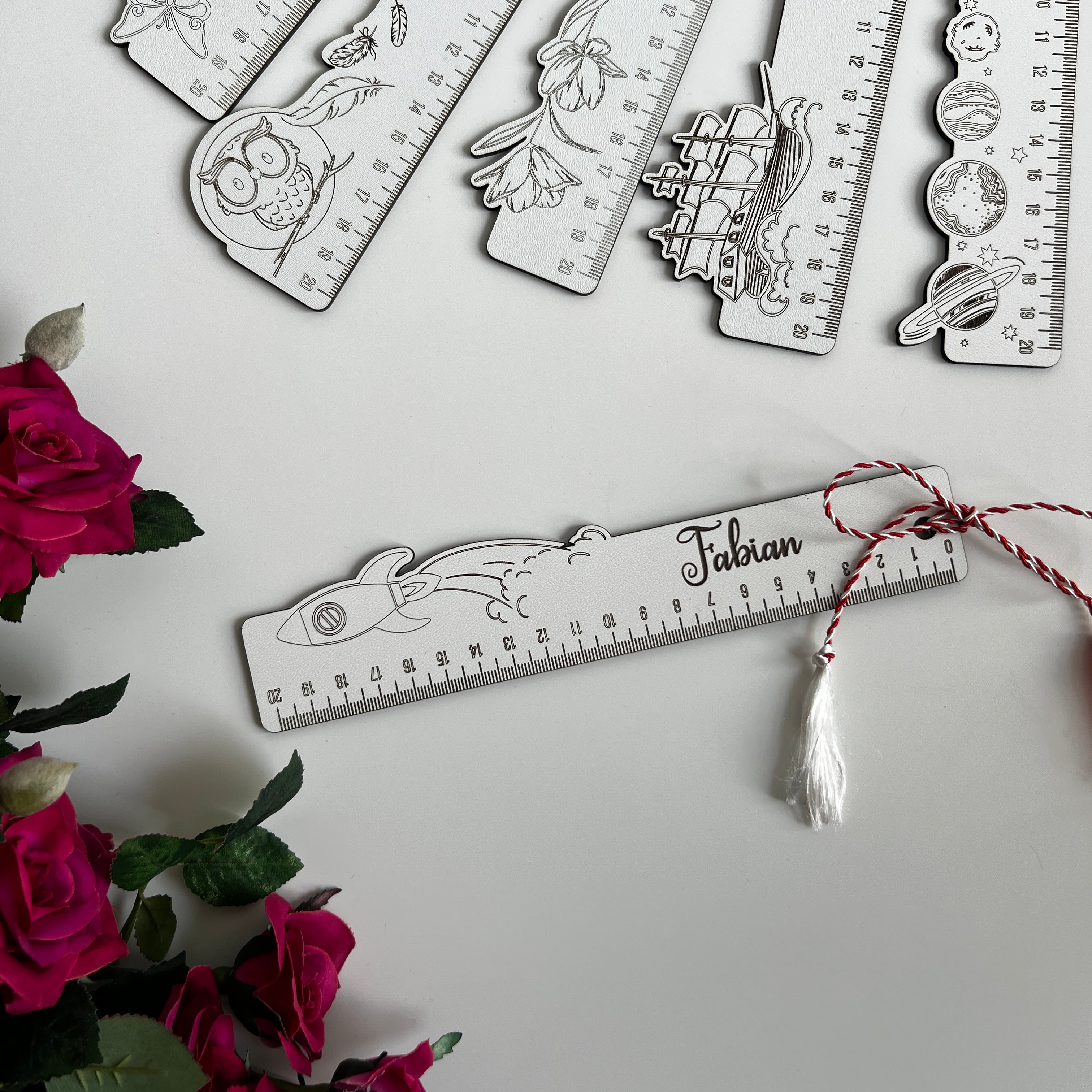 Rigla linie martisor cu nume personalizat