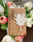 Felicitare martisor personalizata magnetica cu buchet de flori